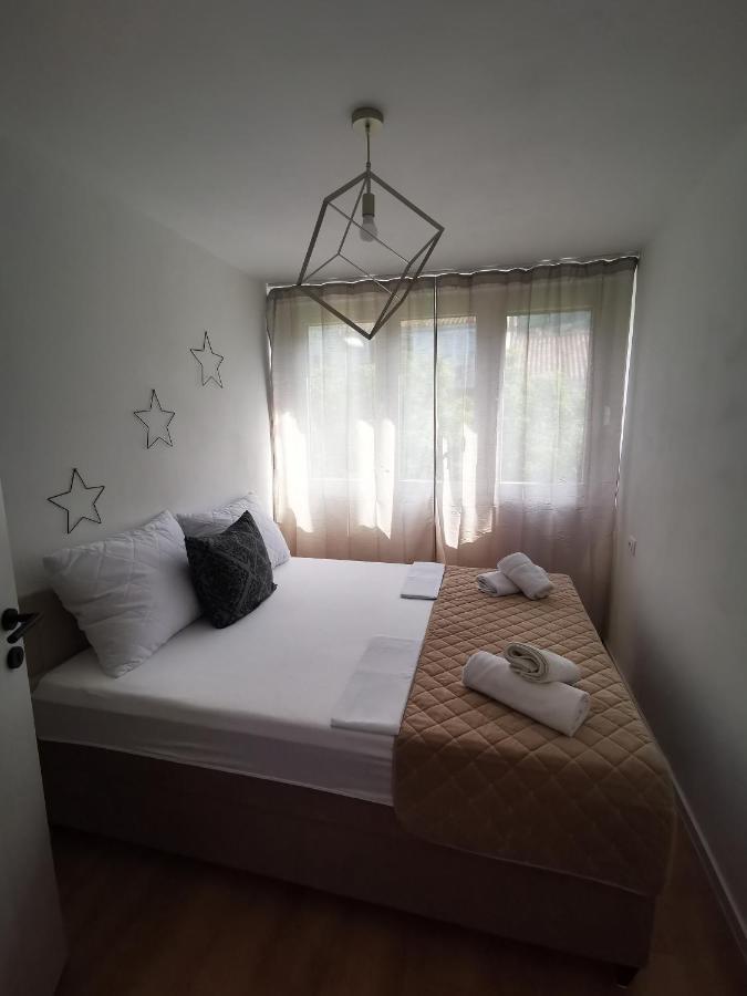 Center Bravos Apartament *